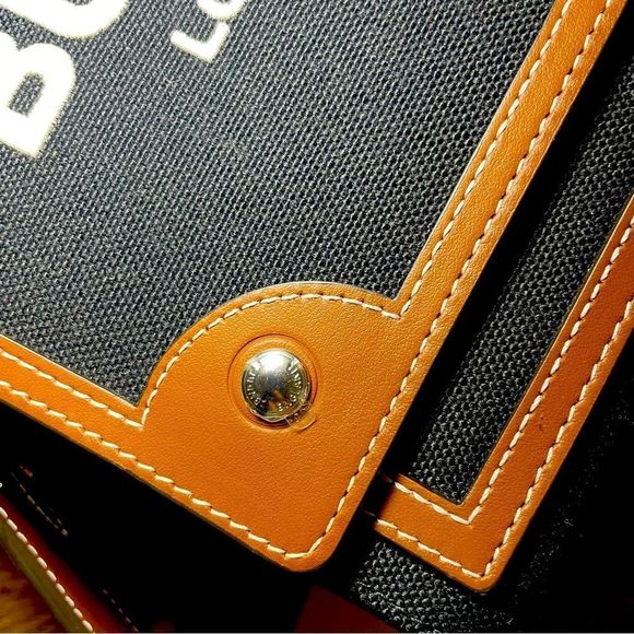 NEW BURBERRY HANDBAG  HORSFERRY - Picture 8 of 8